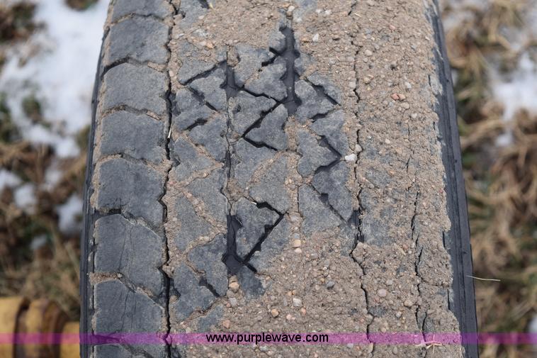 image for item E6050 Hutchinson grain auger