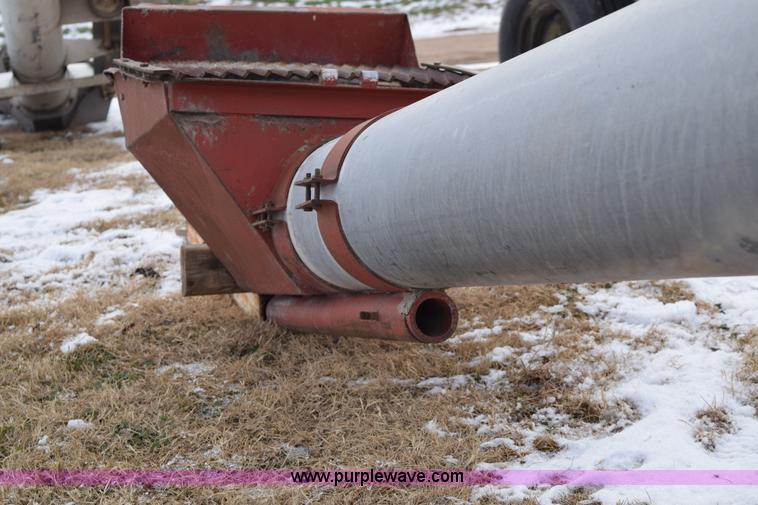 image for item E6050 Hutchinson grain auger