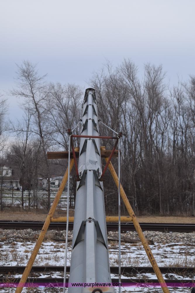 image for item E6050 Hutchinson grain auger