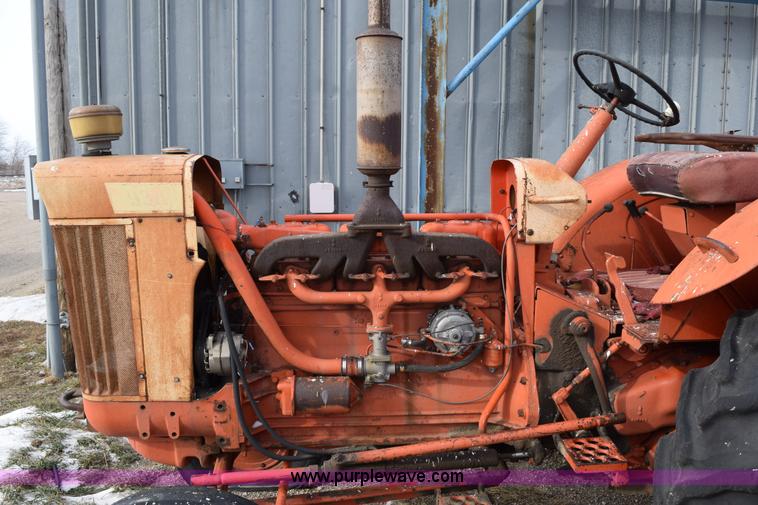 image for item E6074 1962 Case 940 tractor