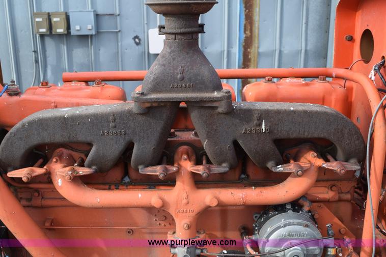 image for item E6074 1962 Case 940 tractor