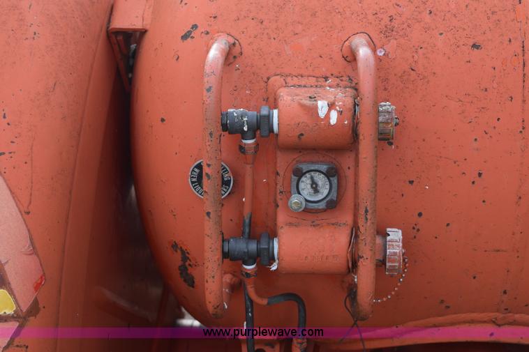 image for item E6074 1962 Case 940 tractor