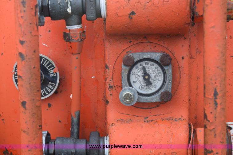 image for item E6074 1962 Case 940 tractor