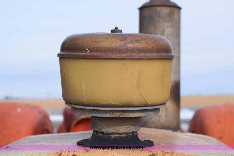 image for item E6074 1962 Case 940 tractor