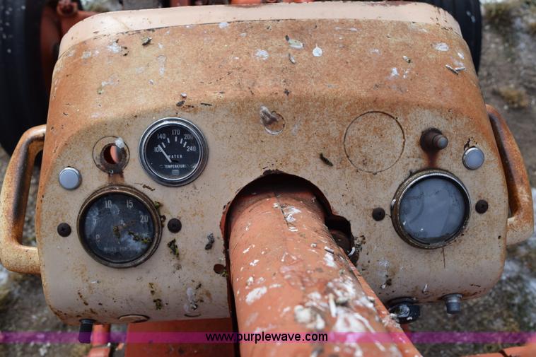 image for item E6074 1962 Case 940 tractor