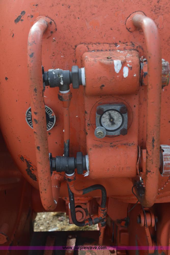 image for item E6074 1962 Case 940 tractor