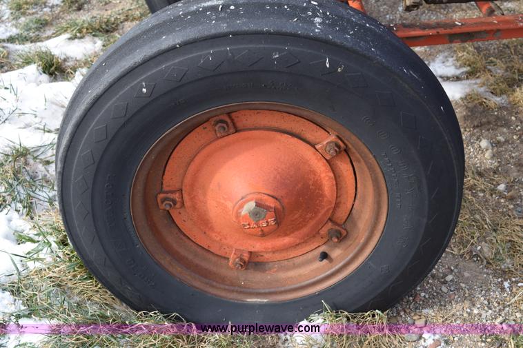 image for item E6074 1962 Case 940 tractor