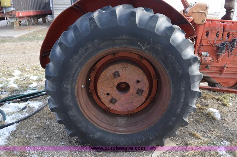 image for item E6074 1962 Case 940 tractor