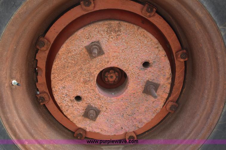 image for item E6074 1962 Case 940 tractor