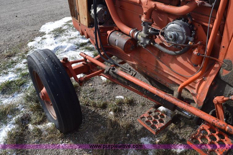 image for item E6074 1962 Case 940 tractor