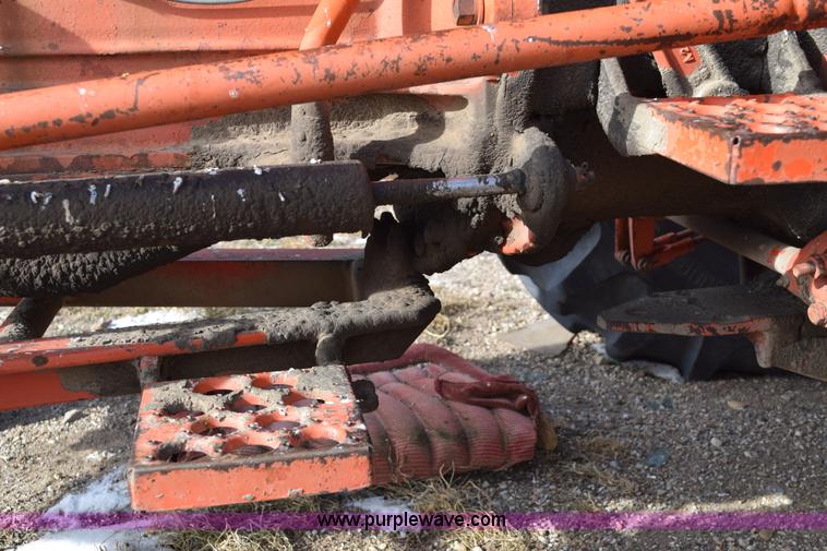 image for item E6074 1962 Case 940 tractor