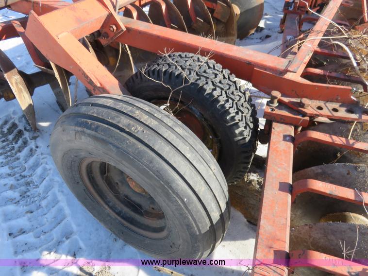 image for item I2272 Allis Chalmers disk
