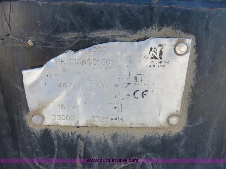 image for item I2276 2011 Caterpillar 72" grapple skid skid steer bucket