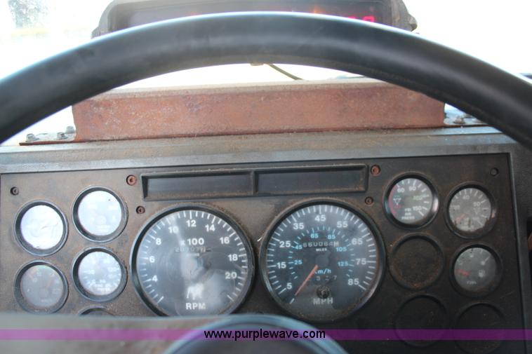 image for item I2388 1996 Mack CH613 spreader truck