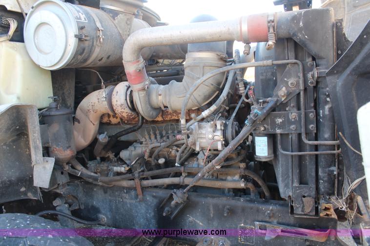 image for item I2388 1996 Mack CH613 spreader truck