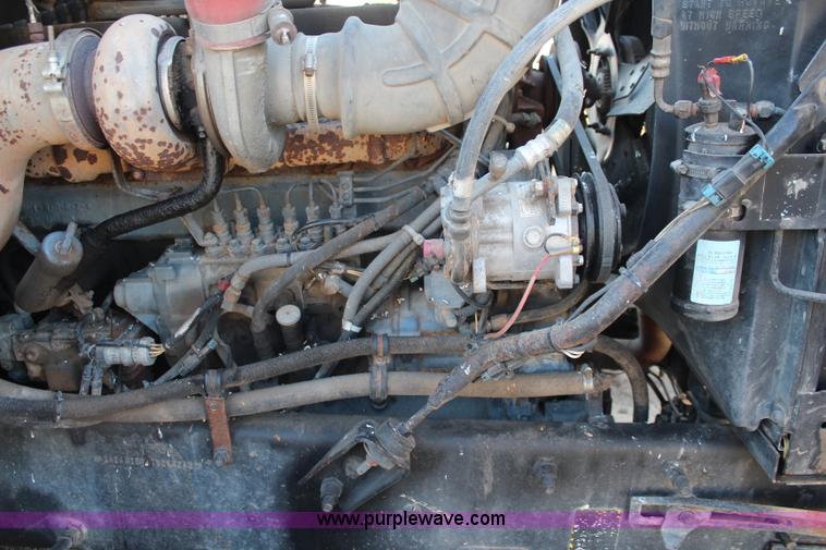 image for item I2388 1996 Mack CH613 spreader truck