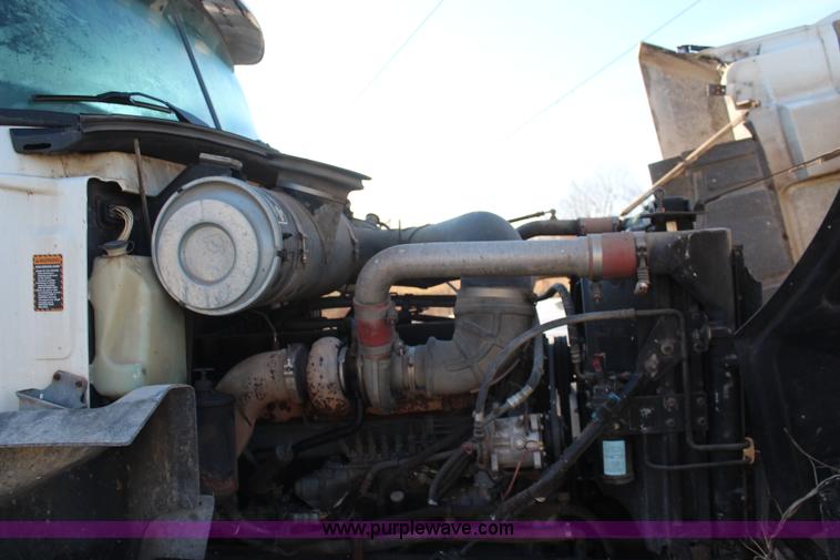 image for item I2388 1996 Mack CH613 spreader truck