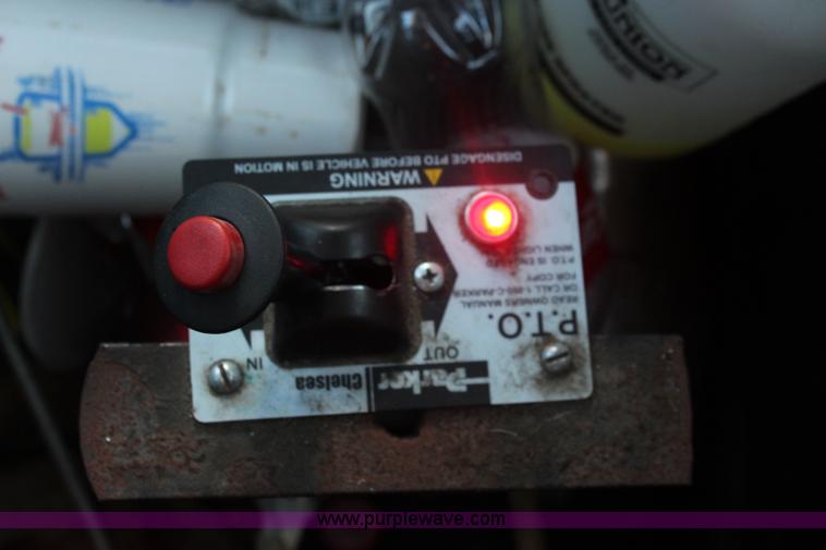 image for item I2388 1996 Mack CH613 spreader truck