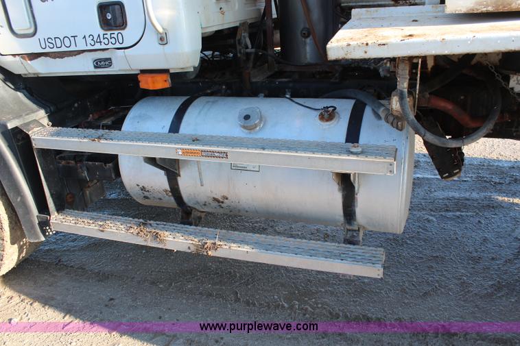 image for item I2388 1996 Mack CH613 spreader truck