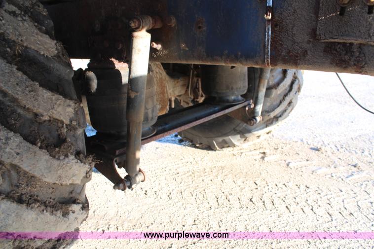 image for item I2388 1996 Mack CH613 spreader truck