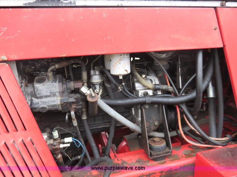 image for item I2455 1985 Versatile 276 bi-directional 4WD tractor