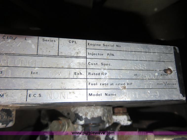 image for item I2455 1985 Versatile 276 bi-directional 4WD tractor