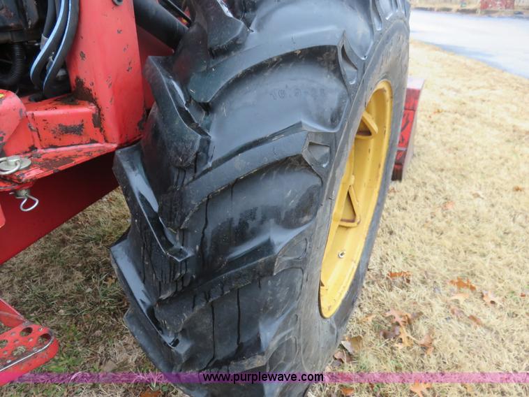 image for item I2455 1985 Versatile 276 bi-directional 4WD tractor