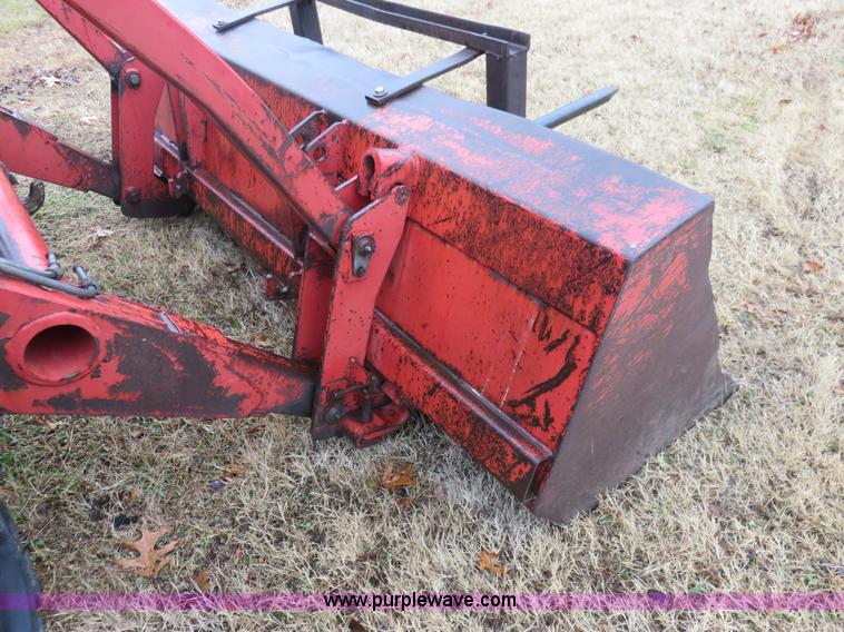 image for item I2455 1985 Versatile 276 bi-directional 4WD tractor