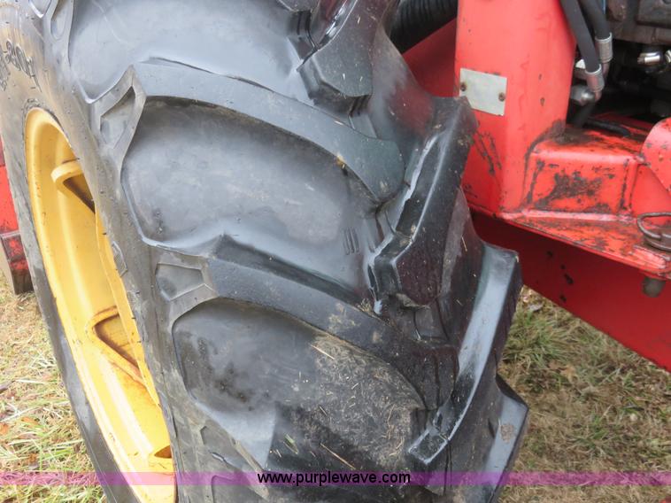 image for item I2455 1985 Versatile 276 bi-directional 4WD tractor