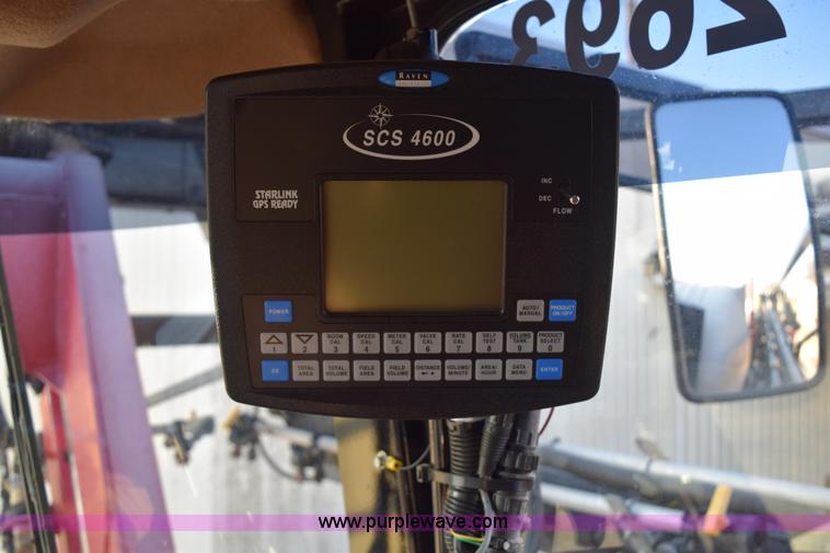 image for item I8538 2008 Miller Nitro 4240 self-propelled sprayer