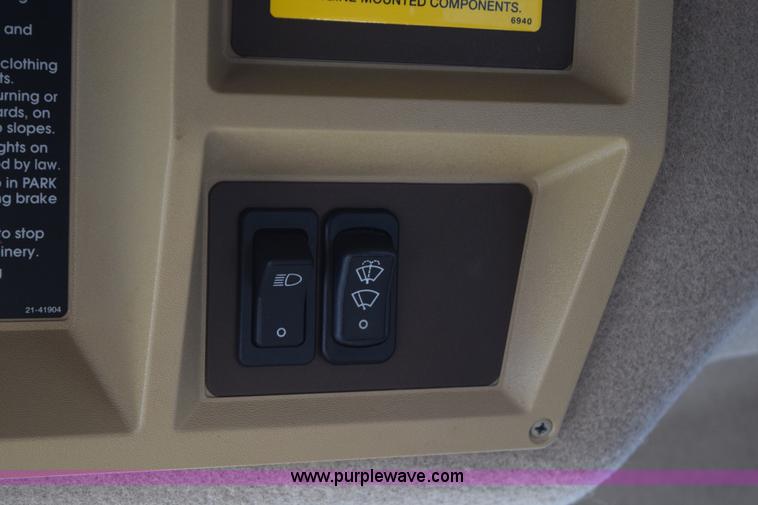 image for item I8538 2008 Miller Nitro 4240 self-propelled sprayer