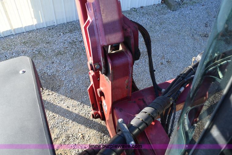 image for item I8538 2008 Miller Nitro 4240 self-propelled sprayer