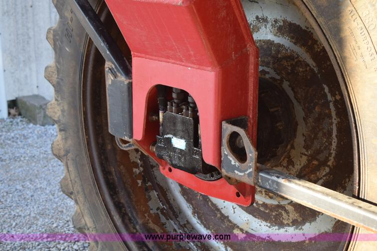 image for item I8538 2008 Miller Nitro 4240 self-propelled sprayer