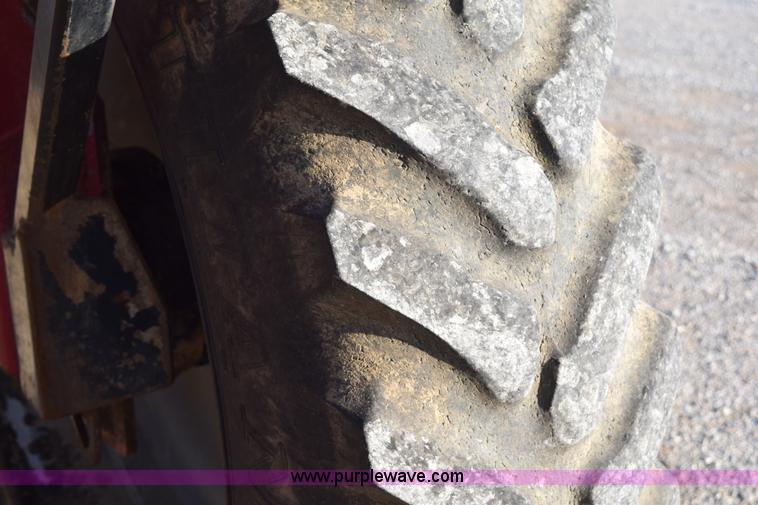 image for item I8538 2008 Miller Nitro 4240 self-propelled sprayer