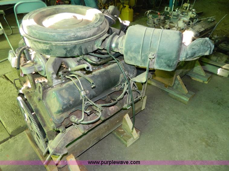 image for item AQ9353 Chevrolet 6.2L diesel engine