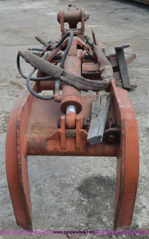 image for item AW9188 26"W grapple attachment