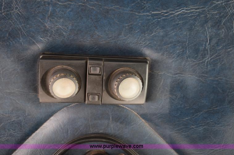 image for item E6012 1995 Freightliner FLD cab and chassis