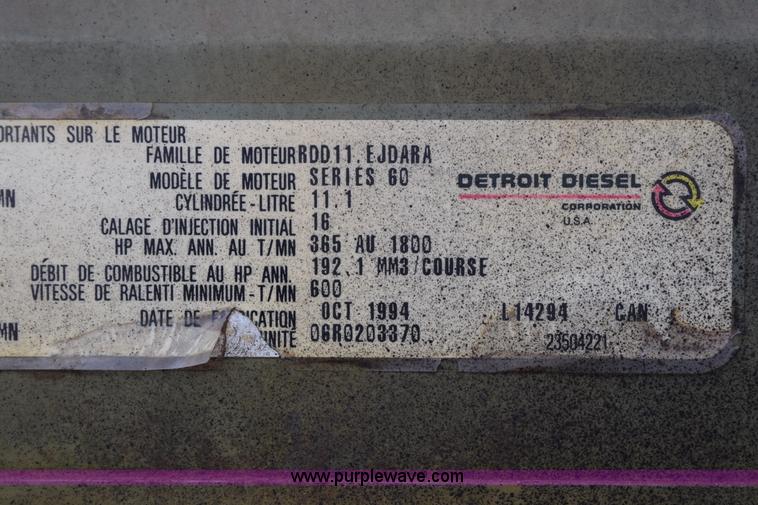 image for item E6012 1995 Freightliner FLD cab and chassis