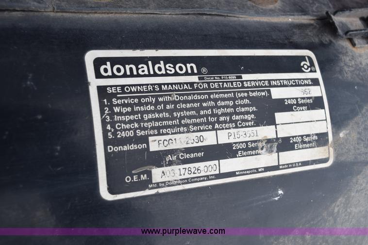 image for item E6012 1995 Freightliner FLD cab and chassis