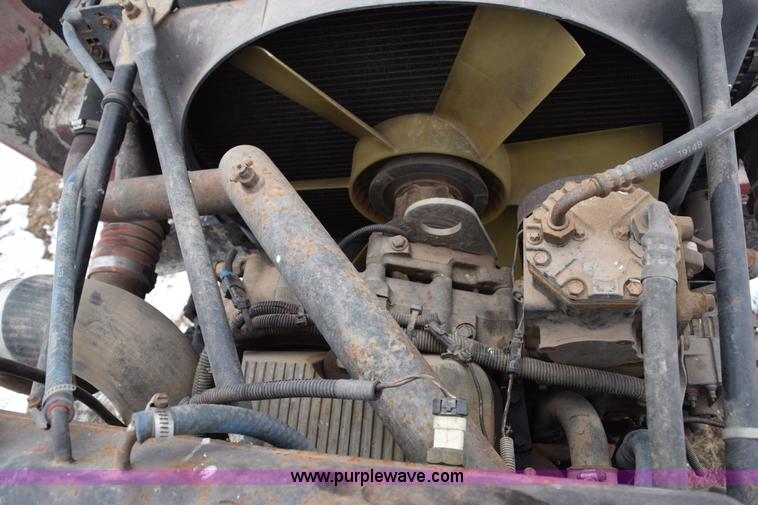 image for item E6012 1995 Freightliner FLD cab and chassis