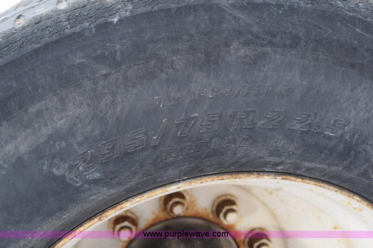 image for item E6012 1995 Freightliner FLD cab and chassis