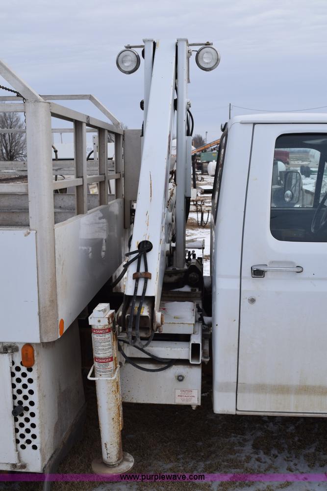 image for item E6046 1993 Ford F350 XL service truck
