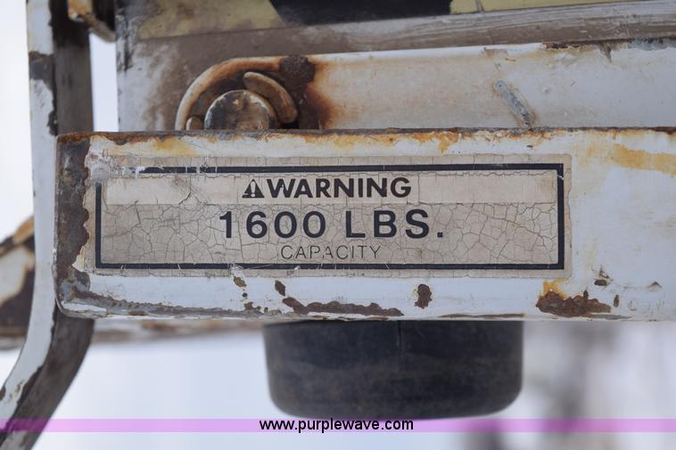 image for item E6046 1993 Ford F350 XL service truck