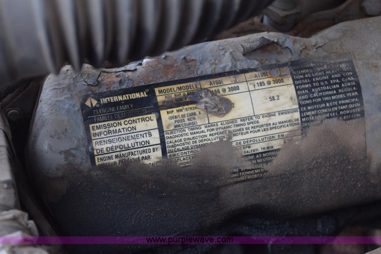 image for item E6046 1993 Ford F350 XL service truck