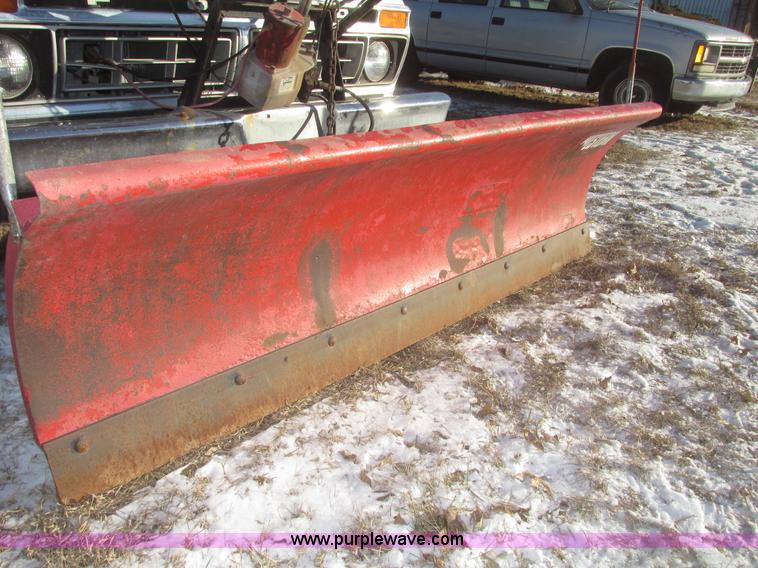 image for item G9846 1977 Ford F350 Custom dump bed truck