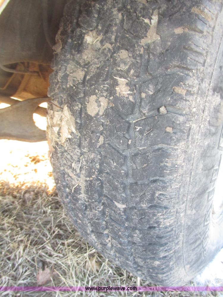 image for item G9846 1977 Ford F350 Custom dump bed truck