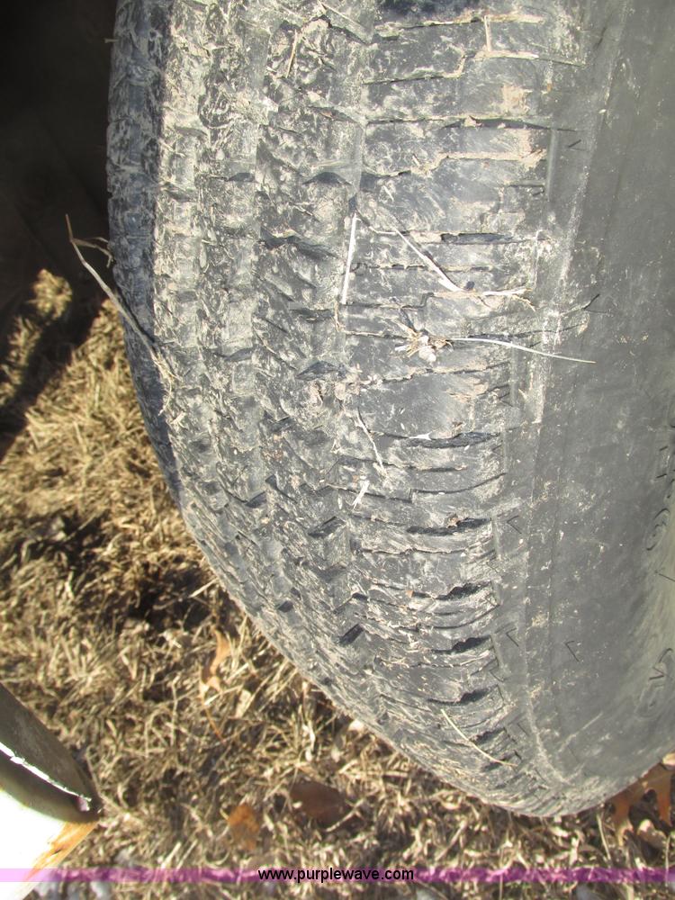 image for item G9846 1977 Ford F350 Custom dump bed truck