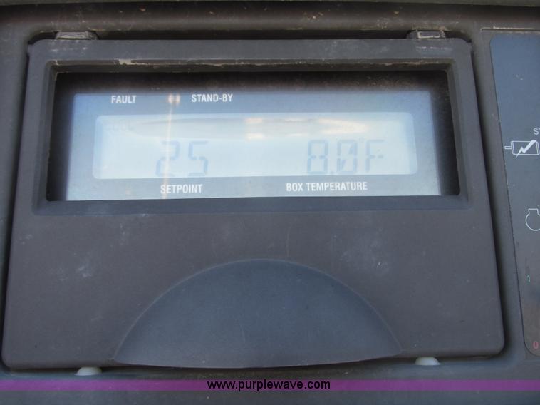 image for item G9847 2000 Utility VS2R 48' reefer trailer