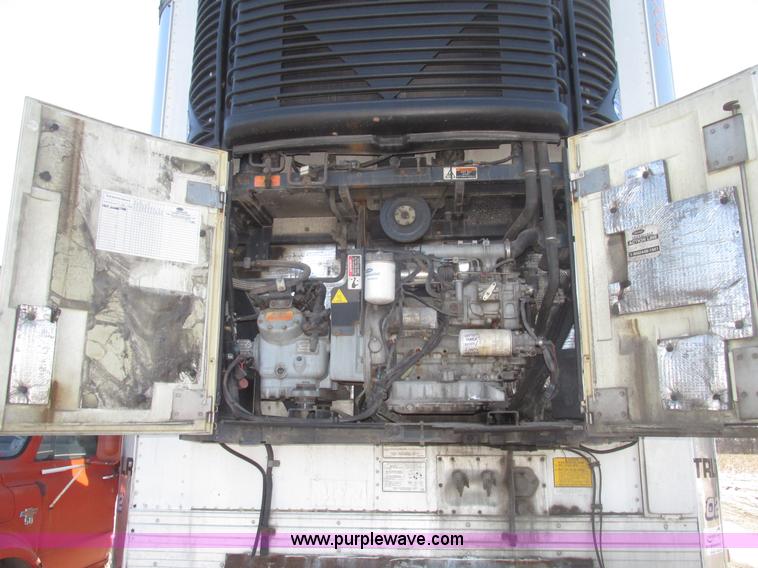 image for item G9847 2000 Utility VS2R 48' reefer trailer