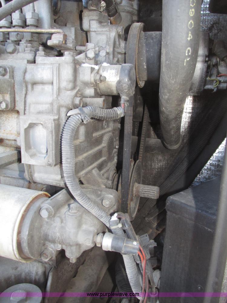 image for item G9847 2000 Utility VS2R 48' reefer trailer